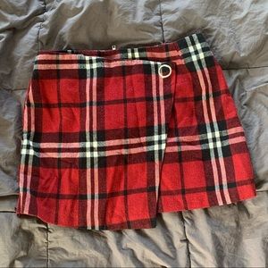 H&M divides red tartan wrap mini skirt